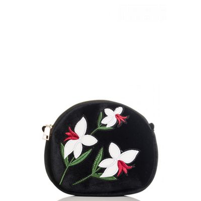 Black white lily bag